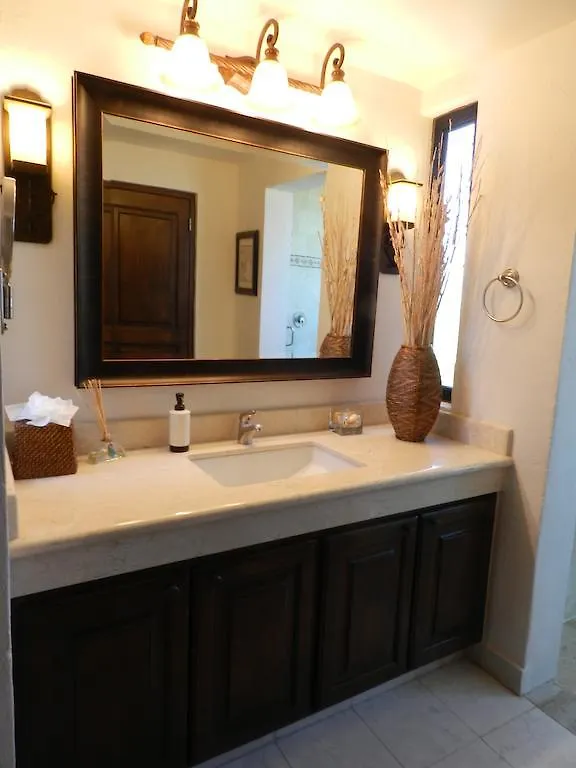 Condominios Brisa - Ocean Front Cabo San Lucas México